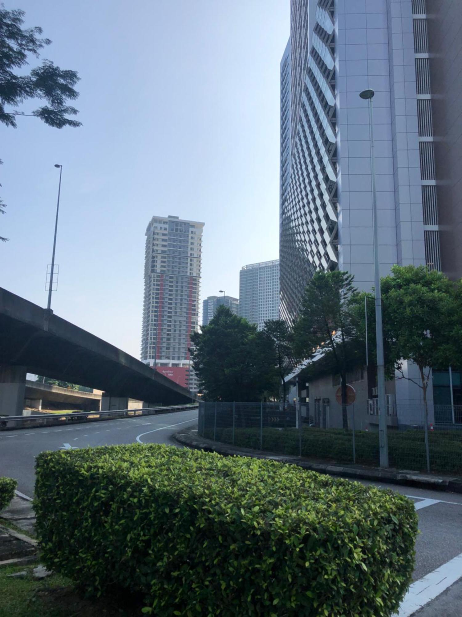 Platinum Klcc Pool View Apartment Kuala Lumpur Exterior photo
